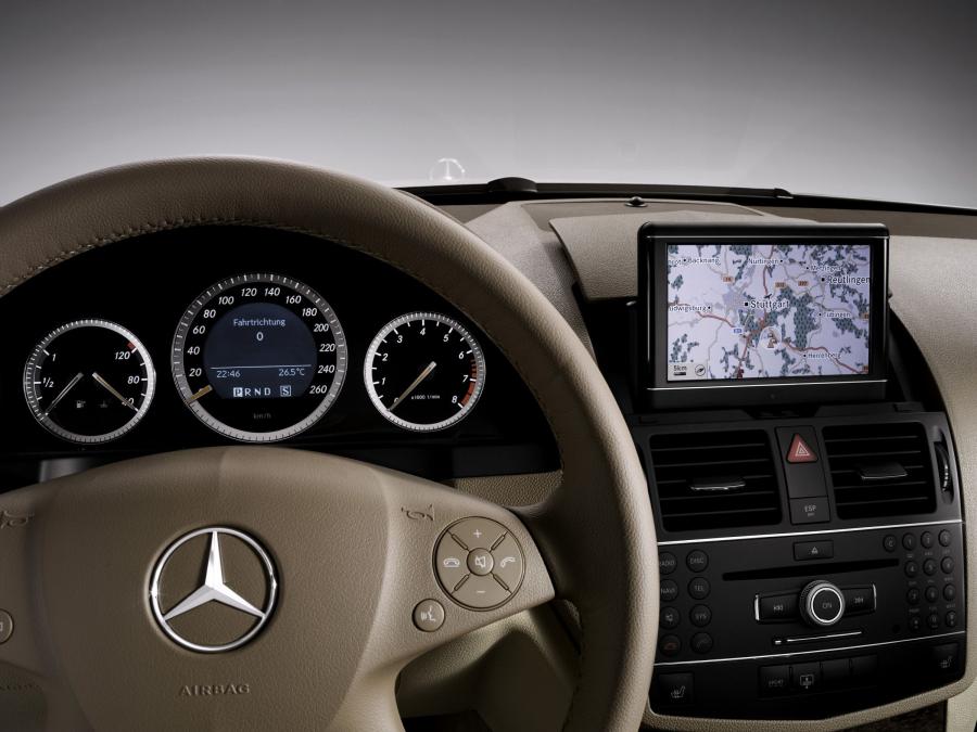  Mercedes-Benz C-Class 2007 года  (фото 365 из 413)